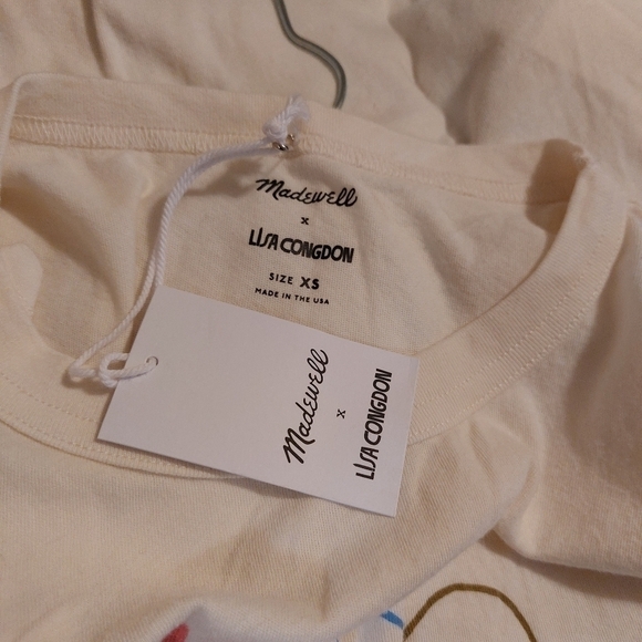 𝅺MADEWELL LADIES SHORT SLEEVE GRAPHIC LOVE TO ALL TEE- XS - Picture 5 of 5